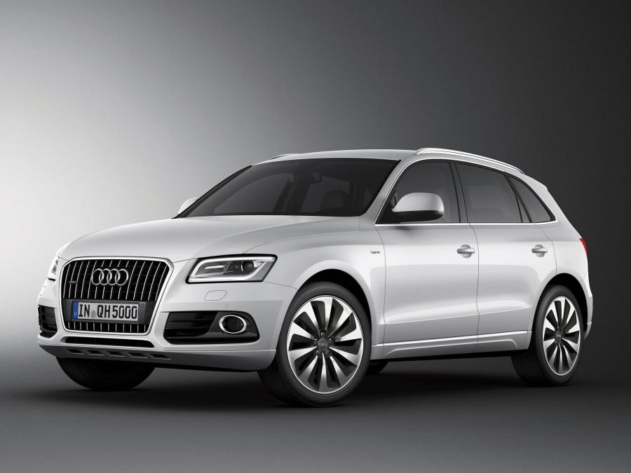  Audi Q5 Hybrid Quattro (8R) 2012 года  (WW) (фото 2 из 6)